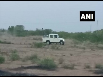 Locust control: Insecticide sprayed on fields in Jaisalmer | Locust control: Insecticide sprayed on fields in Jaisalmer