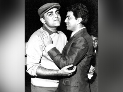 Dharmendra Deol remembers late actor Mehmood Ali on his death anniversary | Dharmendra Deol remembers late actor Mehmood Ali on his death anniversary