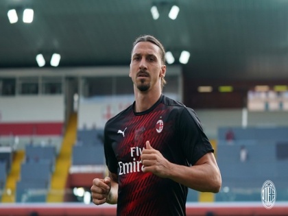 Zlatan Ibrahimovic extends contract with AC Milan until 2021 | Zlatan Ibrahimovic extends contract with AC Milan until 2021