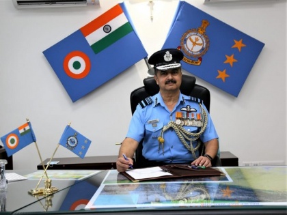 Air Marshal VR Chaudhari AVSM VM assumes command of western air command | Air Marshal VR Chaudhari AVSM VM assumes command of western air command
