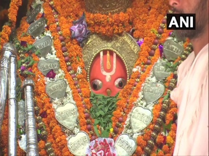 PM Modi to be gifted headgear, silver crown at Hanumangarhi temple in Ayodhya | PM Modi to be gifted headgear, silver crown at Hanumangarhi temple in Ayodhya