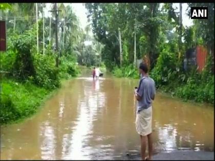IMD issues red alert for Wayanad, Kozhikode in Kerala | IMD issues red alert for Wayanad, Kozhikode in Kerala