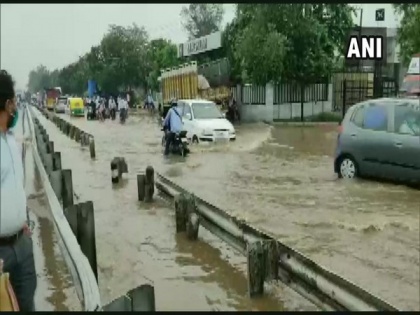 Monsoon rains lash parts of Gurugram | Monsoon rains lash parts of Gurugram