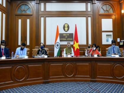Indo-Vietnam partnership ensures peace in region: Jaishankar | Indo-Vietnam partnership ensures peace in region: Jaishankar Indo-Vietnam partnership ensures peace in region: Jaishankar | Indo-Vietnam partnership ensures peace in region: Jaishankar
