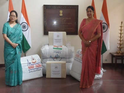 India gifts consignment of disaster relief materials to Nepal | India gifts consignment of disaster relief materials to Nepal