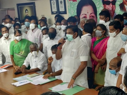 Edappadi K Palaniswami named as AIADMK's CM candidate for 2021 Tamil Nadu polls | Edappadi K Palaniswami named as AIADMK's CM candidate for 2021 Tamil Nadu polls