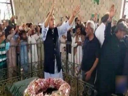 FIR against Safdar Awan over mausoleum incident fake, says police to court | FIR against Safdar Awan over mausoleum incident fake, says police to court FIR against Safdar Awan over mausoleum incident fake, says police to court | FIR against Safdar Awan over mausoleum incident fake, says police to court