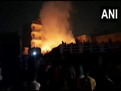 Fire breaks at out near Noida's Bhangel Market, no casualties reported | Fire breaks at out near Noida's Bhangel Market, no casualties reported