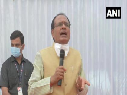 MP's coffers are not Aurangzeb's treasure which can be emptied by spending on development: Shivraj Singh Chouhan | MP's coffers are not Aurangzeb's treasure which can be emptied by spending on development: Shivraj Singh Chouhan