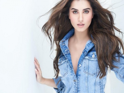 Tara Sutaria confirms testing negative for Covid-19, thanks fans for 'love and concern' | Tara Sutaria confirms testing negative for Covid-19, thanks fans for 'love and concern'