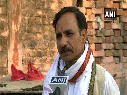 Best out of waste: Punjab NGO makes diyas with cow dung | Best out of waste: Punjab NGO makes diyas with cow dung Best out of waste: Punjab NGO makes diyas with cow dung | Best out of waste: Punjab NGO makes diyas with cow dung