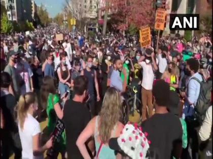 Celebrations pour in US as Biden clinches presidency | Celebrations pour in US as Biden clinches presidency Celebrations pour in US as Biden clinches presidency | Celebrations pour in US as Biden clinches presidency