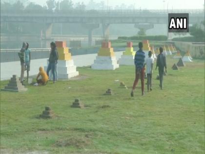Strict arrangements for Chhath Puja in Lucknow, devotees to follow Covid guidelines | Strict arrangements for Chhath Puja in Lucknow, devotees to follow Covid guidelines Strict arrangements for Chhath Puja in Lucknow, devotees to follow Covid guidelines | Strict arrangements for Chhath Puja in Lucknow, devotees to follow Covid guidelines