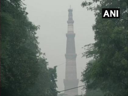 Air quality dwindles from 'moderate' to 'poor' in parts of Delhi | Air quality dwindles from 'moderate' to 'poor' in parts of Delhi Air quality dwindles from 'moderate' to 'poor' in parts of Delhi | Air quality dwindles from 'moderate' to 'poor' in parts of Delhi