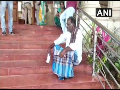 Mysuru barber family 'socially boycotted', fined Rs 50,000 for offering haircut to members of SC-ST communities | Mysuru barber family 'socially boycotted', fined Rs 50,000 for offering haircut to members of SC-ST communities Mysuru barber family 'socially boycotted', fined Rs 50,000 for offering haircut to members of SC-ST communities | Mysuru barber family 'socially boycotted', fined Rs 50,000 for offering haircut to members of SC-ST communities