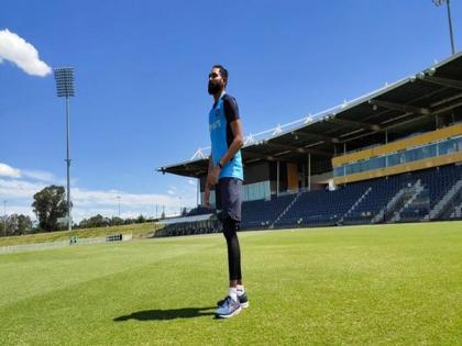 Ind vs Aus: My mother told me to stay back and fulfill father's dream, says Siraj | Ind vs Aus: My mother told me to stay back and fulfill father's dream, says Siraj