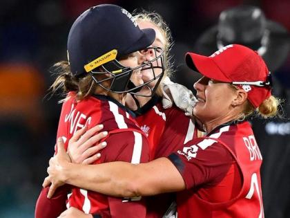 Women's T20 WC: Sarah Glenn, Anya Shrubsole shine in England's 42-run win over Pakistan | Women's T20 WC: Sarah Glenn, Anya Shrubsole shine in England's 42-run win over Pakistan