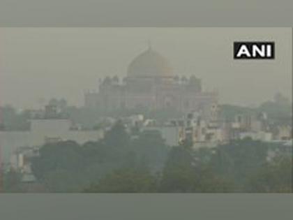 Delhi's air quality remains in 'very poor' category | Delhi's air quality remains in 'very poor' category Delhi's air quality remains in 'very poor' category | Delhi's air quality remains in 'very poor' category