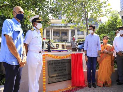 Aditya Thackeray inaugurates Sea Harrier monument at Bandra Bandstand | Aditya Thackeray inaugurates Sea Harrier monument at Bandra Bandstand Aditya Thackeray inaugurates Sea Harrier monument at Bandra Bandstand | Aditya Thackeray inaugurates Sea Harrier monument at Bandra Bandstand