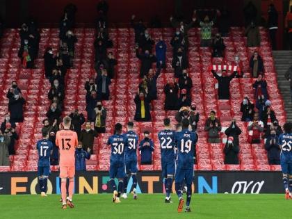 Arsenal defeat Rapid Vienna in presence of 2,000 fans | Arsenal defeat Rapid Vienna in presence of 2,000 fans