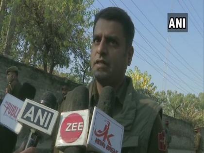 Police recover grenade in Jammu and Kashmir's Rajouri | Police recover grenade in Jammu and Kashmir's Rajouri