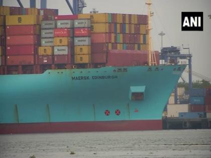Maersk Edinburg under US East Coast Service becomes longest ship to enter Kochi inner harbour | Maersk Edinburg under US East Coast Service becomes longest ship to enter Kochi inner harbour