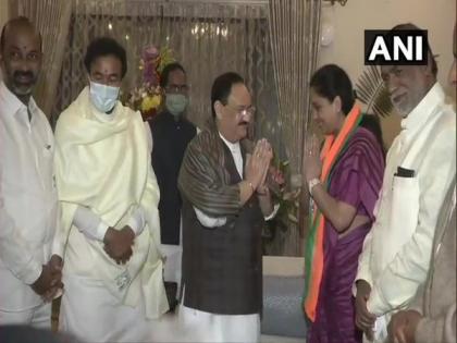 Telugu-actor turned-politician Vijayashanti meets JP Nadda after joining BJP | Telugu-actor turned-politician Vijayashanti meets JP Nadda after joining BJP
