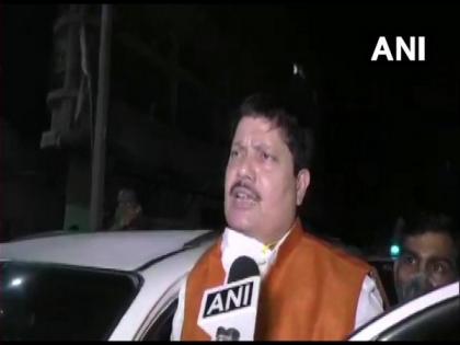 House searched in closed case, without COVID-negative certificate of cops, Bengal BJP MP alleges | House searched in closed case, without COVID-negative certificate of cops, Bengal BJP MP alleges House searched in closed case, without COVID-negative certificate of cops, Bengal BJP MP alleges | House searched in closed case, without COVID-negative certificate of cops, Bengal BJP MP alleges