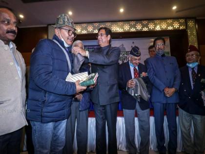 Uttarakhand Congress chief launches 'Dhanyawaad Jawaan' campaign on 'Vijay Divas' | Uttarakhand Congress chief launches 'Dhanyawaad Jawaan' campaign on 'Vijay Divas' Uttarakhand Congress chief launches 'Dhanyawaad Jawaan' campaign on 'Vijay Divas' | Uttarakhand Congress chief launches 'Dhanyawaad Jawaan' campaign on 'Vijay Divas'