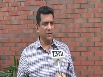 No change in SOPs for restaurants during New Years' celebrations in Maharashtra, says Minister | No change in SOPs for restaurants during New Years' celebrations in Maharashtra, says Minister
