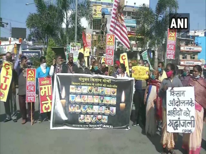 Farmer unions in Ranchi pay homage to those who died during ongoing protest | Farmer unions in Ranchi pay homage to those who died during ongoing protest Farmer unions in Ranchi pay homage to those who died during ongoing protest | Farmer unions in Ranchi pay homage to those who died during ongoing protest