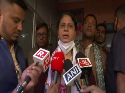 Expelled Congress MLAs Ajanta Neog, Rajdeep Gowala join BJP in Assam | Expelled Congress MLAs Ajanta Neog, Rajdeep Gowala join BJP in Assam Expelled Congress MLAs Ajanta Neog, Rajdeep Gowala join BJP in Assam | Expelled Congress MLAs Ajanta Neog, Rajdeep Gowala join BJP in Assam