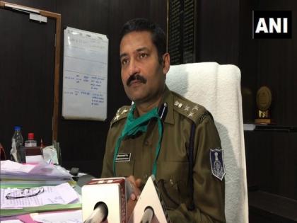 24 held in connection with stone-pelting incident in Indore's Gautampura | 24 held in connection with stone-pelting incident in Indore's Gautampura 24 held in connection with stone-pelting incident in Indore's Gautampura | 24 held in connection with stone-pelting incident in Indore's Gautampura