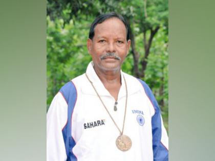 Hockey India pays tribute to Olympic medalist and World Cup winner Michael Kindo | Hockey India pays tribute to Olympic medalist and World Cup winner Michael Kindo Hockey India pays tribute to Olympic medalist and World Cup winner Michael Kindo | Hockey India pays tribute to Olympic medalist and World Cup winner Michael Kindo