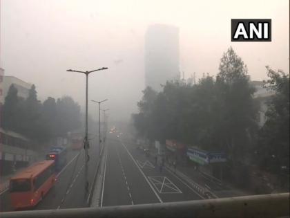 Delhi's air quality remains in 'severe' category | Delhi's air quality remains in 'severe' category