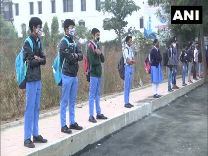 Gujarat: Class 10, 12 students return to classrooms after nine-months of COVID-19 closure | Gujarat: Class 10, 12 students return to classrooms after nine-months of COVID-19 closure