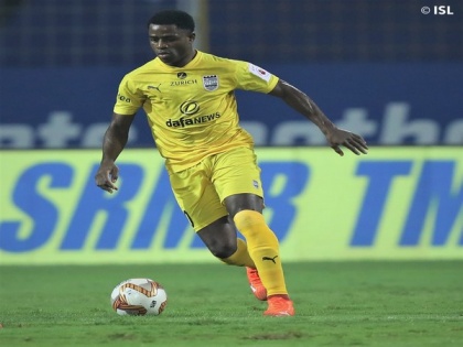 ISL 7: Ogbeche the difference as Mumbai City brave Bagan challenge | ISL 7: Ogbeche the difference as Mumbai City brave Bagan challenge