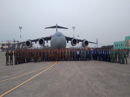 12 soldiers of Bangladesh armed forces depart for India to participate in Republic Day parade | 12 soldiers of Bangladesh armed forces depart for India to participate in Republic Day parade