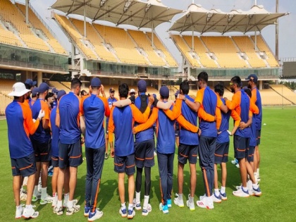 Ind vs Eng: Hosts begin nets session, Shastri welcomes squad with rousing address | Ind vs Eng: Hosts begin nets session, Shastri welcomes squad with rousing address