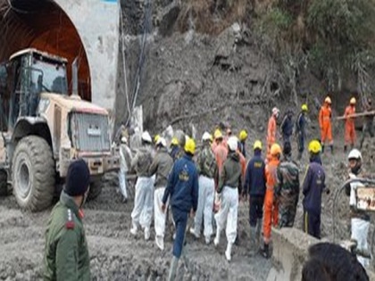 Uttarakhand glacier burst: 15 people rescued, 14 bodies recovered from different locations | Uttarakhand glacier burst: 15 people rescued, 14 bodies recovered from different locations