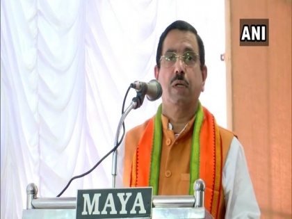 Congress is a 'dalali' party, says Union minister Pralhad Joshi in Kerala | Congress is a 'dalali' party, says Union minister Pralhad Joshi in Kerala