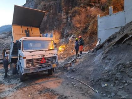 Uttarakhand glacier burst: Rescue operation underway at tunnel in Joshimath | Uttarakhand glacier burst: Rescue operation underway at tunnel in Joshimath