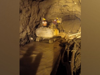 Uttarakhand glacier burst: NDRF team reaches 171 metres inside Tapovan tunnel | Uttarakhand glacier burst: NDRF team reaches 171 metres inside Tapovan tunnel