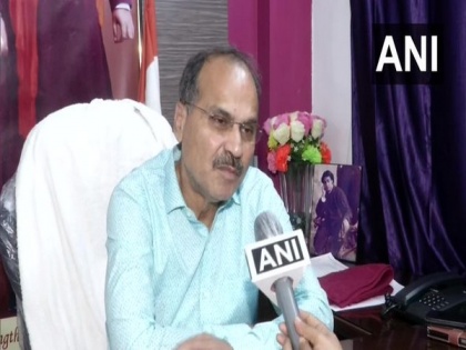 Mamata should see the violence during past elections: Adhir Ranjan Chowdhury after she questioned 8-phase polls | Mamata should see the violence during past elections: Adhir Ranjan Chowdhury after she questioned 8-phase polls