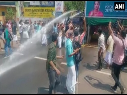 Kerala: Police uses water cannons on group protesting against postponement of class 10, 12 exams in Malappuram | Kerala: Police uses water cannons on group protesting against postponement of class 10, 12 exams in Malappuram
