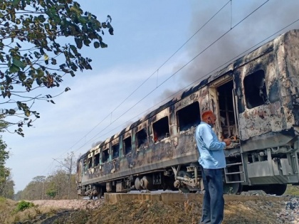 No casualties reported in Uttarakhand train compartment fire | No casualties reported in Uttarakhand train compartment fire