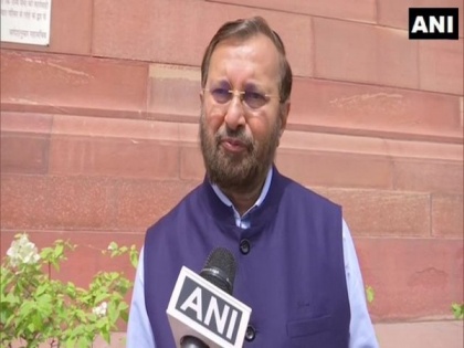 Commenting on Rahul Gandhi's opinion is worthless: Javadekar | Commenting on Rahul Gandhi's opinion is worthless: Javadekar