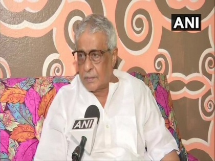 I will support my son Suvendu, will go to PM Modi's rally if asked: TMC MP Sisir Adhikari | I will support my son Suvendu, will go to PM Modi's rally if asked: TMC MP Sisir Adhikari