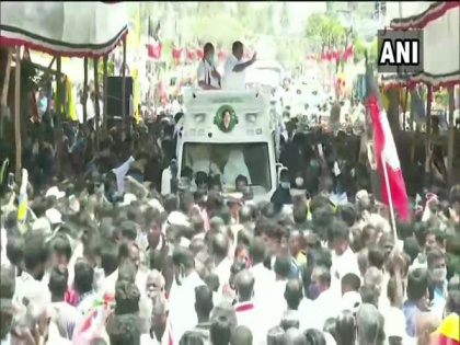 Tamil Nadu Polls: E Palaniswami carries out campaign rallies in Nagapattinam | Tamil Nadu Polls: E Palaniswami carries out campaign rallies in Nagapattinam
