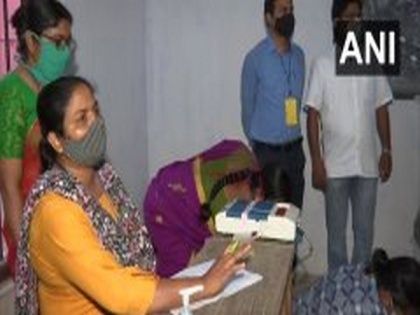 Khela hobe: Polling begins in Bengal, voters to decide fate of 191 candidates in 30 seats | Khela hobe: Polling begins in Bengal, voters to decide fate of 191 candidates in 30 seats